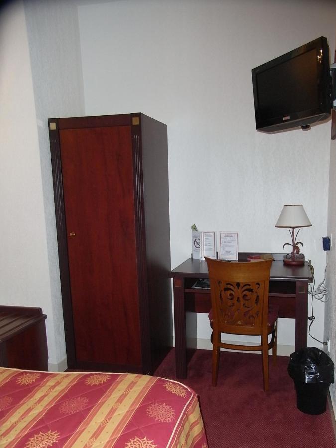 Hotel Du Parc La Rochette  Oda fotoğraf